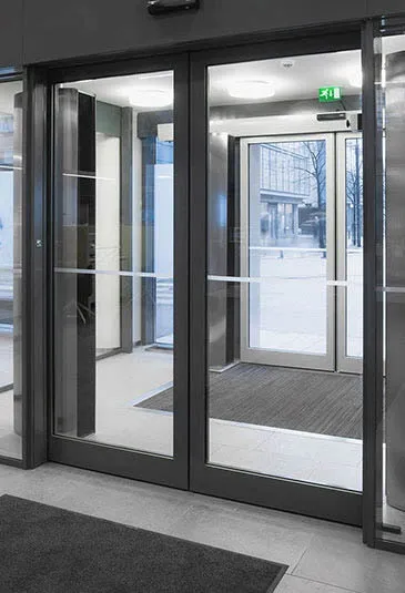 doors-sliding-carousel-1-365x535_tcm46-15398